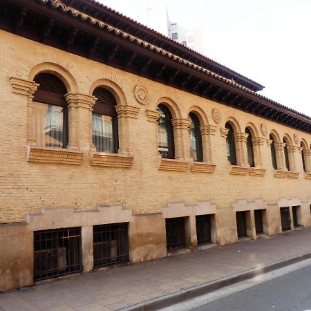 Апартаменты Apartamento Teatro Del Mercado Сарагоса Экстерьер фото
